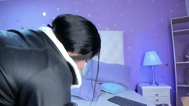 scarlette 15  online show from 02/18/26, 03:15