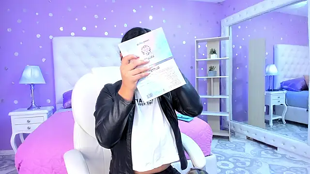 scarlette 15  online show from 10/02/25, 03:21