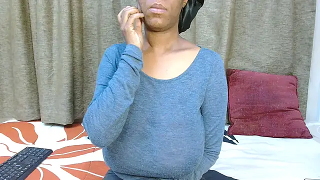 Snapshot of Wettitiesxxx chatting on 10/01/25, 04:50 Wettitiesxxx online show from 10/01/25, 04:50