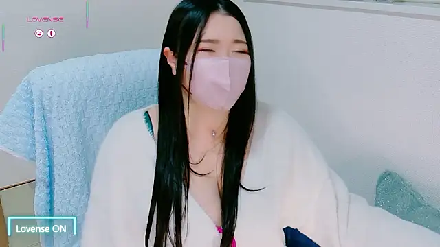 yukinko o  online show from 02/19/26, 12:13