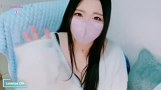 yukinko o  online show from 02/25/26, 12:05