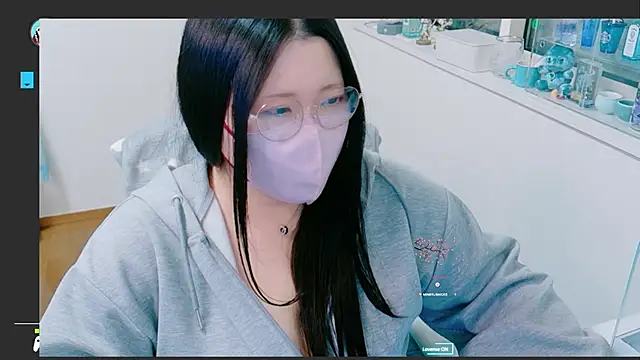 yukinko o  online show from 04/12/26, 12:08