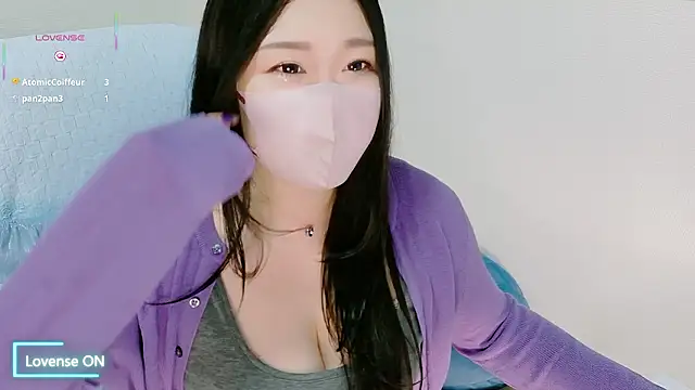 Snapshot of yukinko_o_ chatting on 06/10/26, 01:51 yukinko o online show from 06/10/26, 01:51