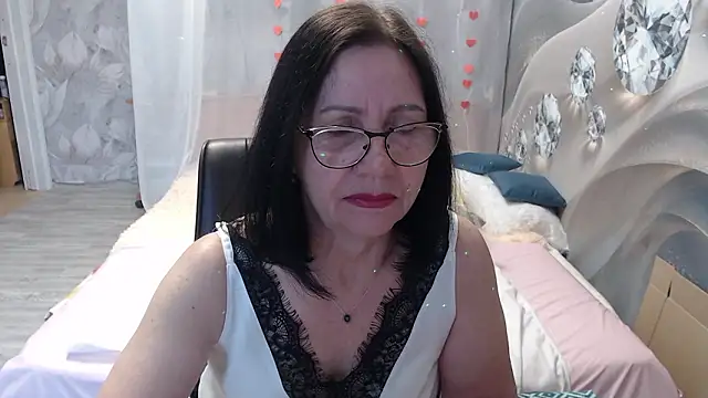 Snapshot of OlgaHottie chatting on 02/25/26, 12:00 OlgaHottie online show from 02/25/26, 12:00