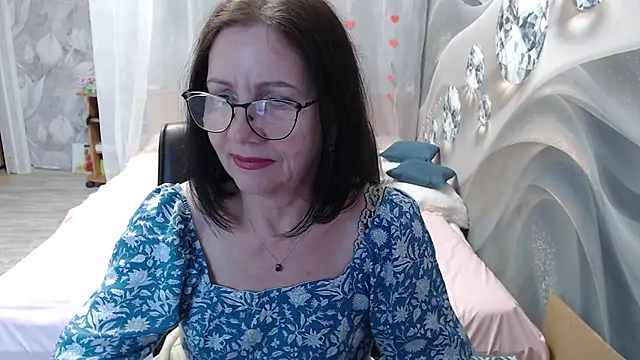 Snapshot of OlgaHottie chatting on 02/10/26, 11:37 OlgaHottie online show from 02/10/26, 11:37