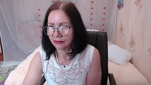 Snapshot of OlgaHottie chatting on 03/16/25, 04:20 OlgaHottie online show from 03/16/25, 04:20
