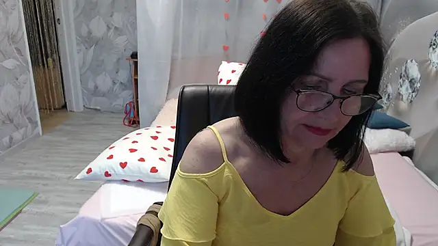Snapshot of OlgaHottie chatting on 05/19/26, 11:45 OlgaHottie online show from 05/19/26, 11:45