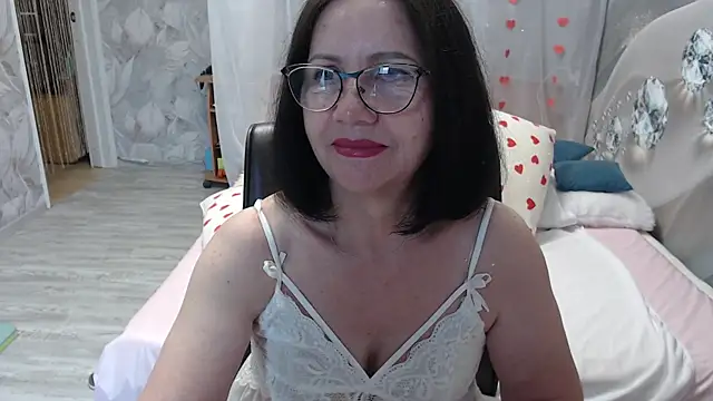 OlgaHottie online show from 06/15/26, 11:48