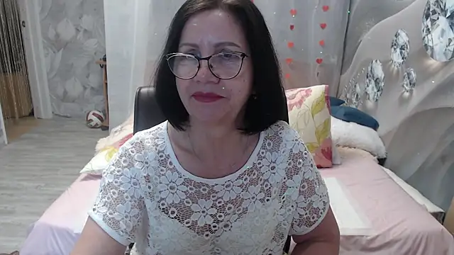 Snapshot of OlgaHottie chatting on 04/21/26, 02:51 OlgaHottie online show from 04/21/26, 02:51