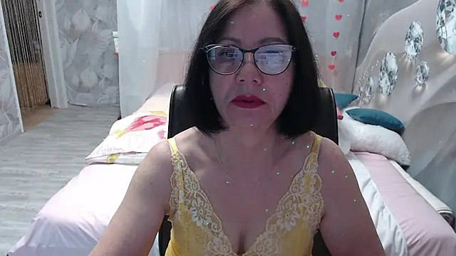 OlgaHottie online show from 04/05/26, 11:33