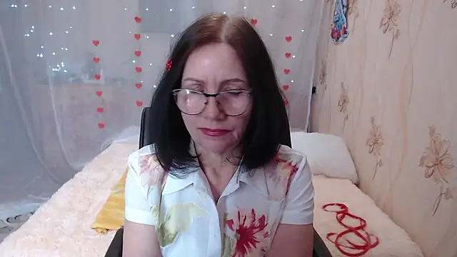 Snapshot of OlgaHottie chatting on 03/20/25, 11:56 OlgaHottie online show from 03/20/25, 11:56