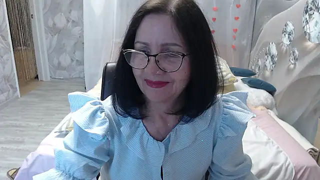 Snapshot of OlgaHottie chatting on 02/27/26, 11:59 OlgaHottie online show from 02/27/26, 11:59