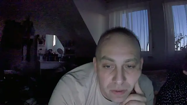 Snapshot of Anna_Adrian_tatto chatting on 12/25/24, 04:11 Anna Adrian tatto online show from 12/25/24, 04:11