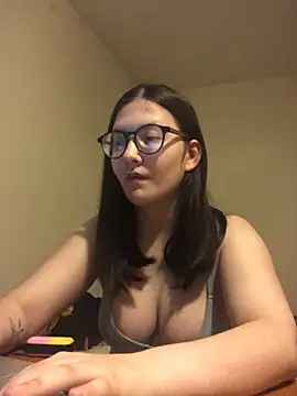 Snapshot of Prudie_Gabriella chatting on 02/19/25, 07:16 Prudie Gabriella online show from 02/19/25, 07:16
