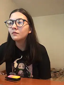 Snapshot of Prudie_Gabriella chatting on 03/10/25, 12:17 Prudie Gabriella online show from 03/10/25, 12:17