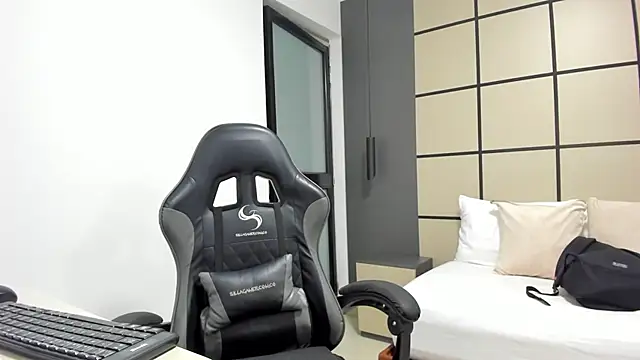 alma fenix online show from 02/26/26, 12:38