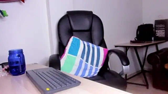 alma fenix online show from 04/13/26, 04:05