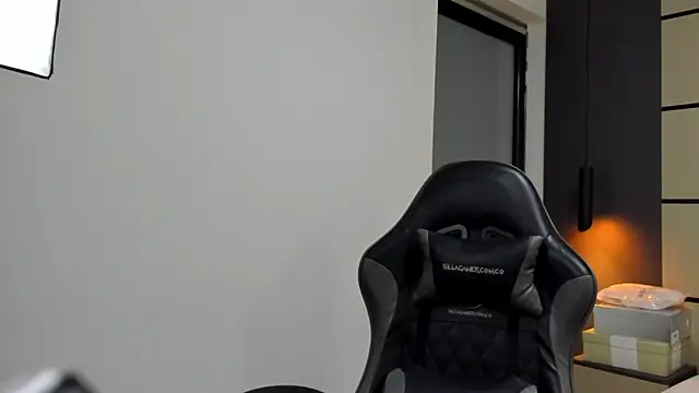 alma fenix online show from 02/19/26, 12:46