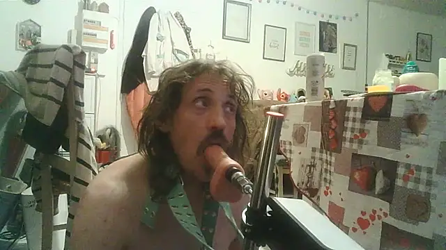 cyril020202 online show from 10/26/25, 09:48