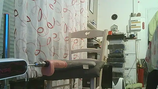 cyril020202 online show from 02/17/26, 09:12