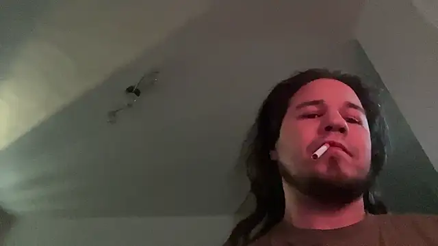 Snapshot of bananahot31 chatting on 04/14/26, 05:56 bananahot31 online show from 04/14/26, 05:56