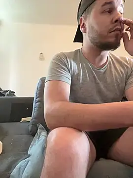 bananahot31 online show from 04/28/26, 11:58