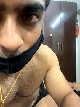 Snapshot of John_desihunk chatting on 10/03/25, 07:04 John desihunk online show from 10/03/25, 07:04