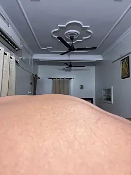 Snapshot of John_desihunk chatting on 03/05/25, 09:27 John desihunk online show from 03/05/25, 09:27