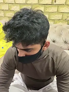 Snapshot of John_desihunk chatting on 01/22/25, 05:59 John desihunk online show from 01/22/25, 05:59