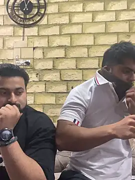 Snapshot of John_desihunk chatting on 01/17/25, 07:27 John desihunk online show from 01/17/25, 07:27