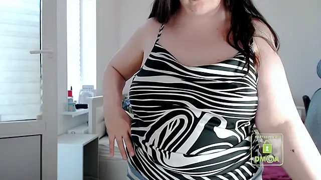 cute and hot online show from 07/01/26, 03:12