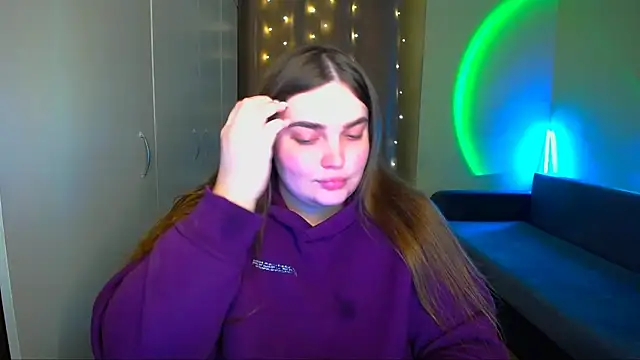 Emaaa ua online show from 10/26/25, 06:19