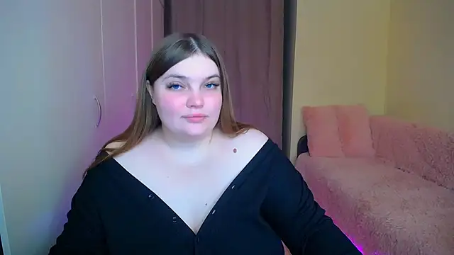 Snapshot of Emaaa_ua chatting on 02/21/25, 12:38 Emaaa ua online show from 02/21/25, 12:38