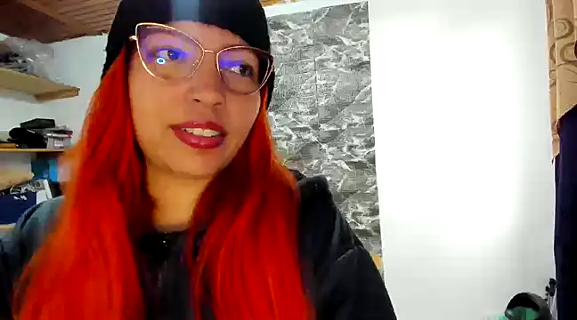 Snapshot of MISSLAUR4 chatting on 03/17/25, 09:46 MISSLAUR4 online show from 03/17/25, 09:46