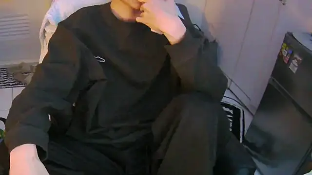 Ray175oo online show from 03/12/26, 05:50