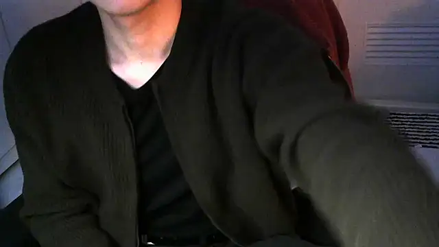 Snapshot of Ray175oo chatting on 02/10/26, 05:45 Ray175oo online show from 02/10/26, 05:45