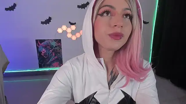 cyberzoe online show from 10/08/25, 12:12