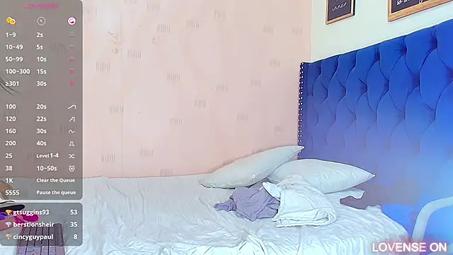 Snapshot of hotlatinateacher chatting on 03/22/25, 01:00 hotlatinateacher online show from 03/22/25, 01:00