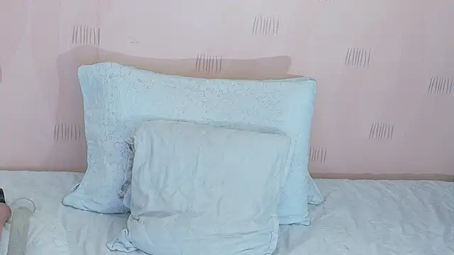 Snapshot of hotlatinateacher chatting on 09/21/25, 11:59 hotlatinateacher online show from 09/21/25, 11:59