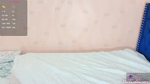 Snapshot of hotlatinateacher chatting on 03/17/25, 07:15 hotlatinateacher online show from 03/17/25, 07:15