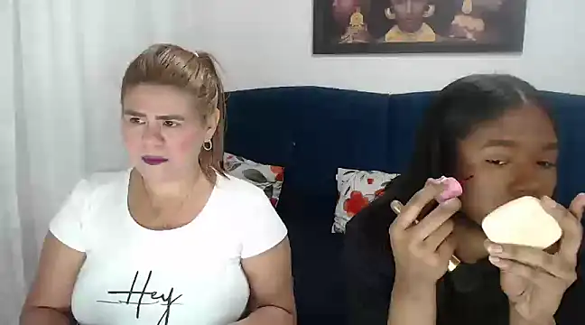 Snapshot of NATHYHOTT chatting on 03/15/25, 01:29 NATHYHOTT online show from 03/15/25, 01:29