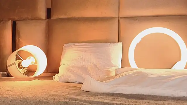 angelinepossy online show from 10/11/25, 10:11