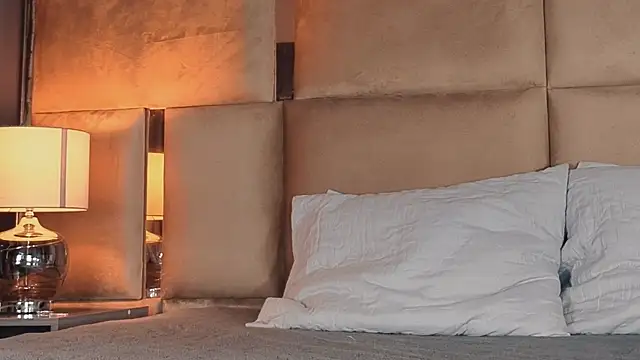 angelinepossy online show from 09/14/25, 09:15