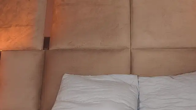 angelinepossy online show from 09/10/25, 10:09