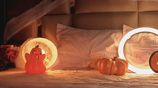 angelinepossy online show from 10/18/25, 09:06