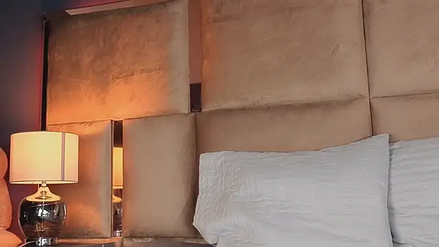 angelinepossy online show from 09/13/25, 10:10