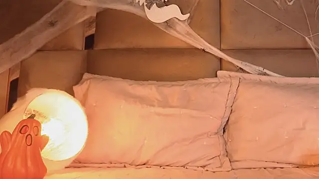 angelinepossy online show from 10/26/25, 09:48