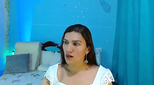 Snapshot of venus_swet_ chatting on 02/09/25, 02:49 venus swet online show from 02/09/25, 02:49