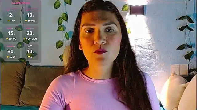 venus swet  online show from 04/12/26, 12:25