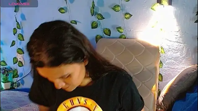 venus swet  online show from 11/04/25, 01:09